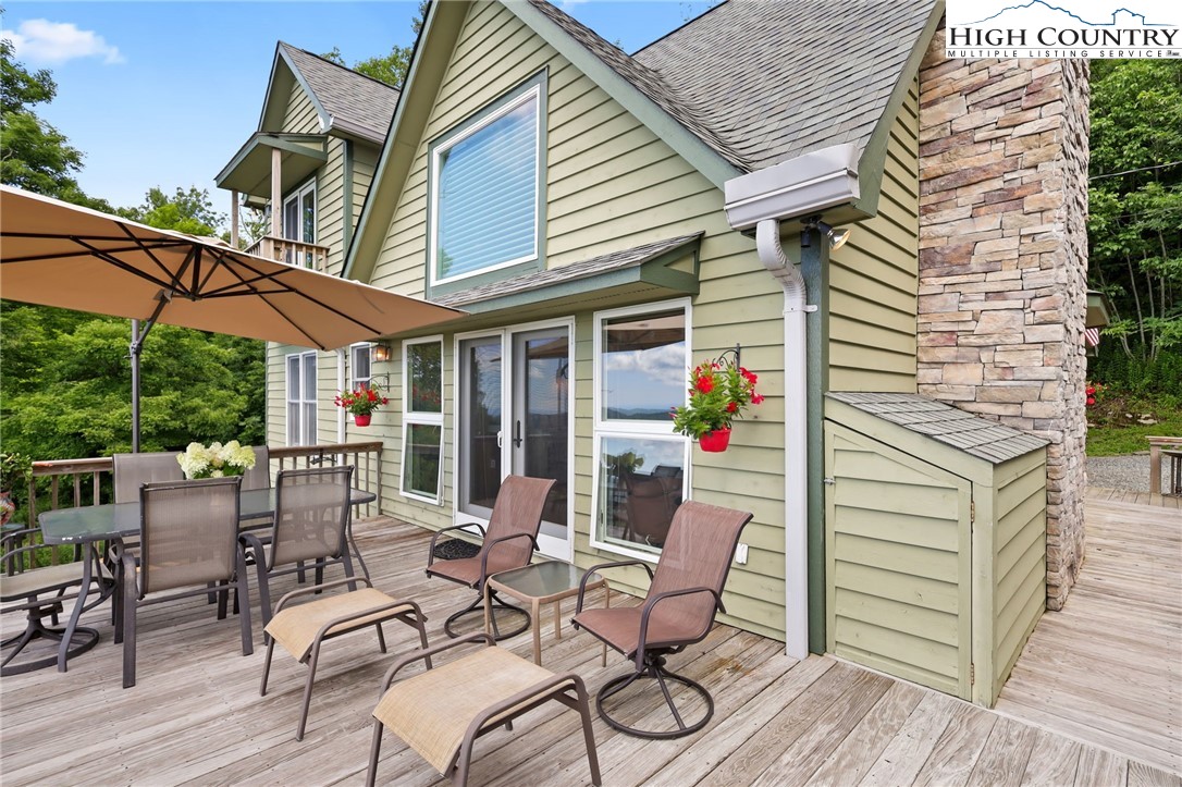 657 Golden Ridge Road Blowing Rock, NC 28605 - Photo 4 of 48 Gallery Image 4