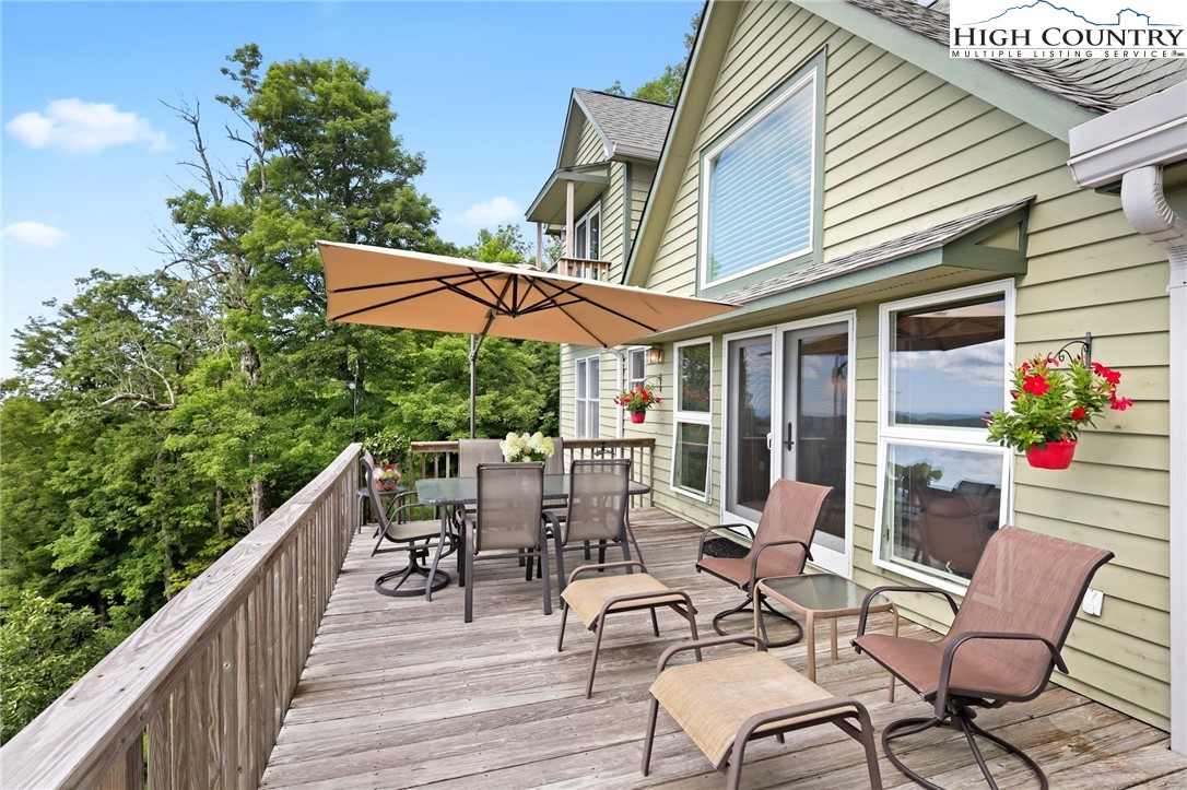 657 Golden Ridge Road Blowing Rock, NC 28605 - Photo 5 of 48 Gallery Image 5