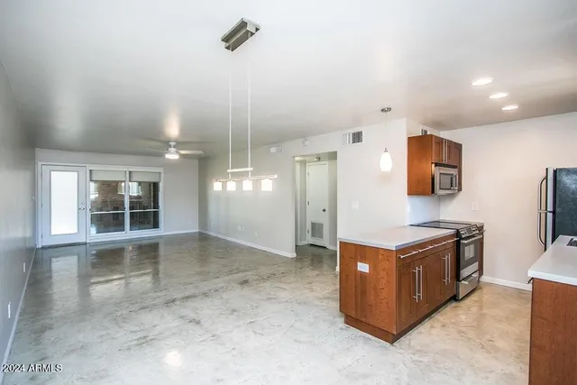 $1,495 | 1630 East Georgia Avenue, Unit 208, Phoenix, AZ 85016