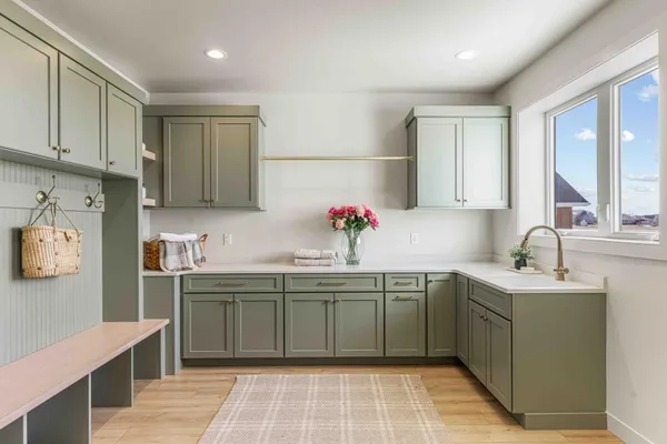 $1,229,900 | 5669 31st Street South, Fargo, ND 58104