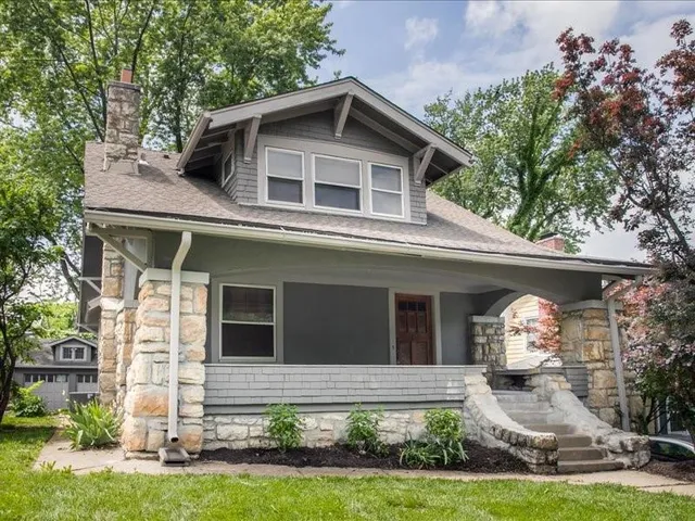 $565,000 | 6020 Central Street, Kansas City, MO 64113