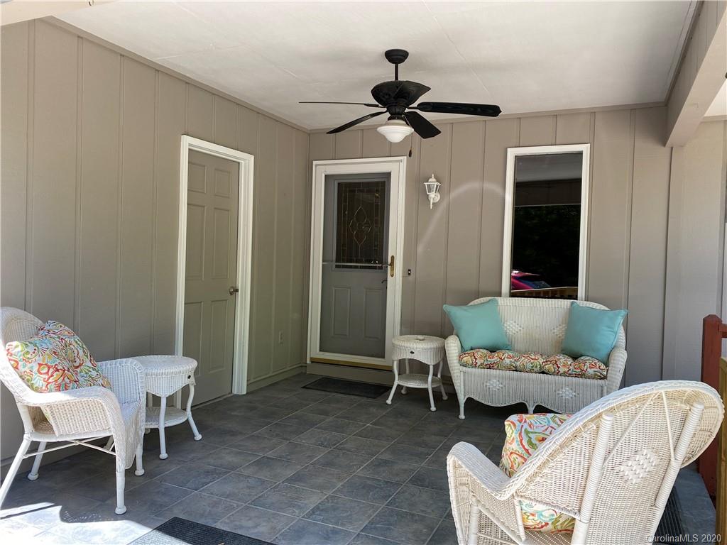 2039 Tapoco Road Robbinsville, NC 28771 - Photo 3 of 32 Gallery Image 3