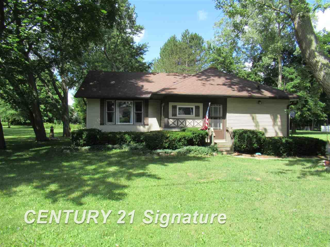 3059 North Seymour Road Flushing, MI 48433 - Photo 1 of 34