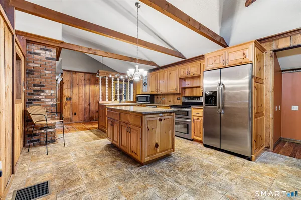 $449,900 | 230 Bailey Woods Road, Brooklyn, CT 06234