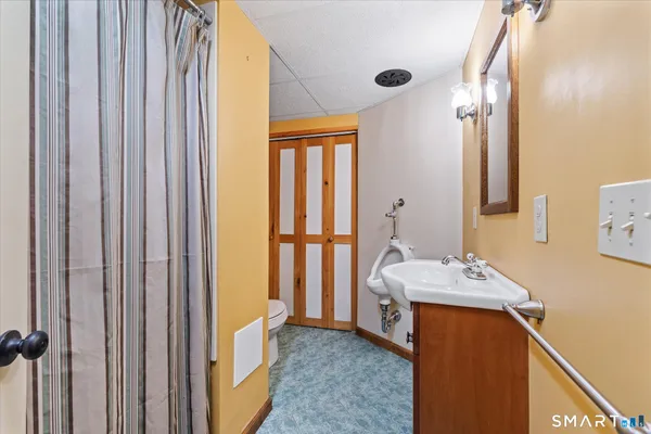 $449,900 | 230 Bailey Woods Road, Brooklyn, CT 06234