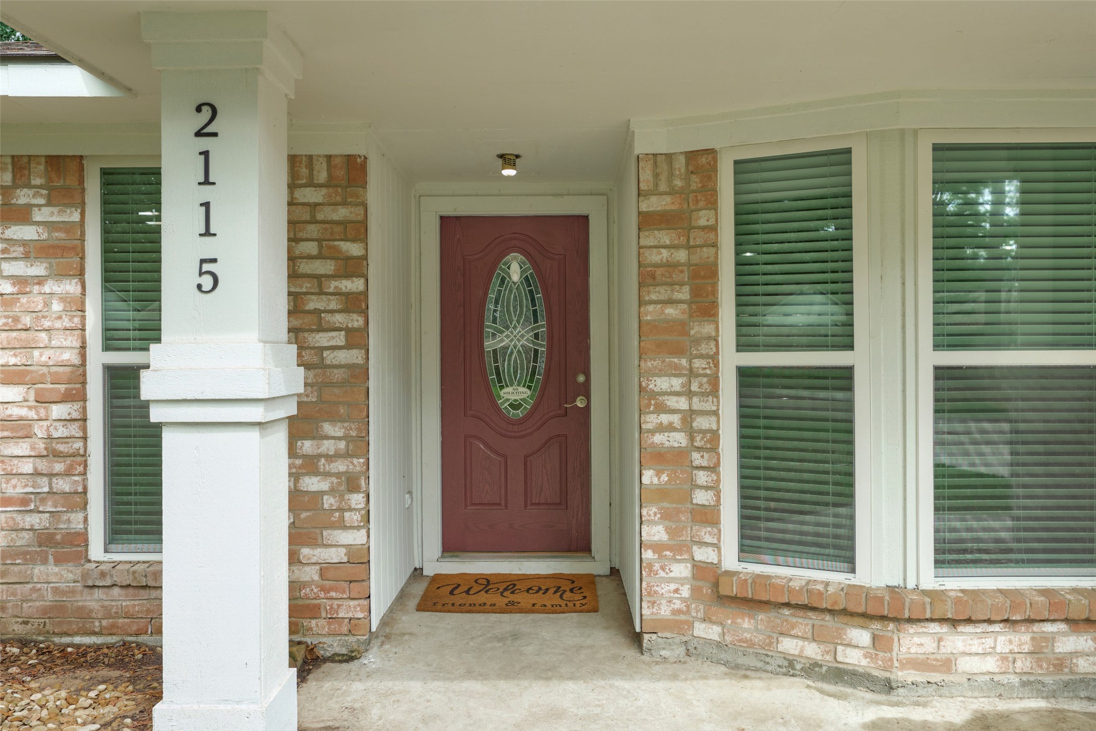 2115 Wickburn Drive Spring, TX 77386 - Photo 2 of 42 Gallery Image 2