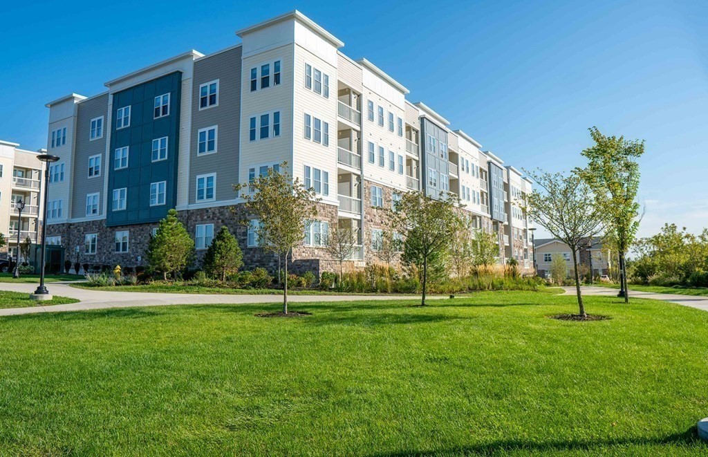 6 Stratton Drive, Unit 310 Woburn, MA 01801 - Photo 28 of 29