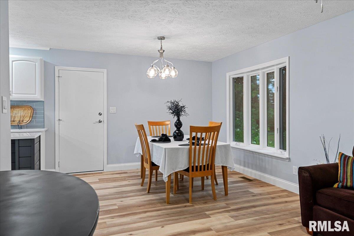 2217 West Rd Drive Springfield, IL 62711 - Photo 16 of 42