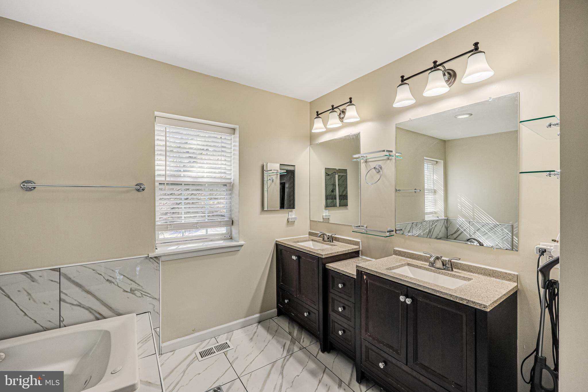 14816 Bushy Park Road Woodbine, MD 21797 - Photo 16 of 40