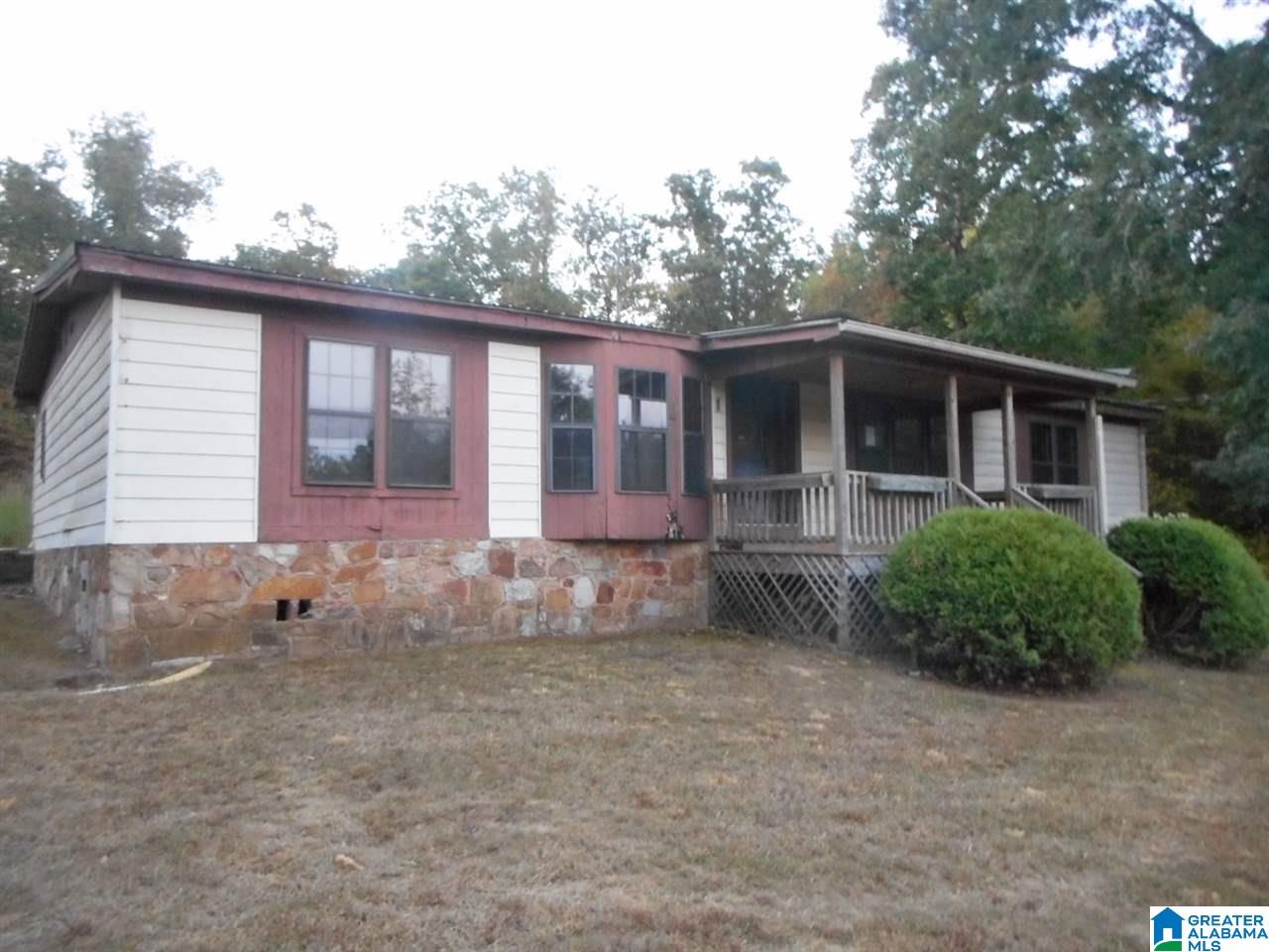 147 Putman Drive Oneonta, AL 35121 - Photo 1 of 16