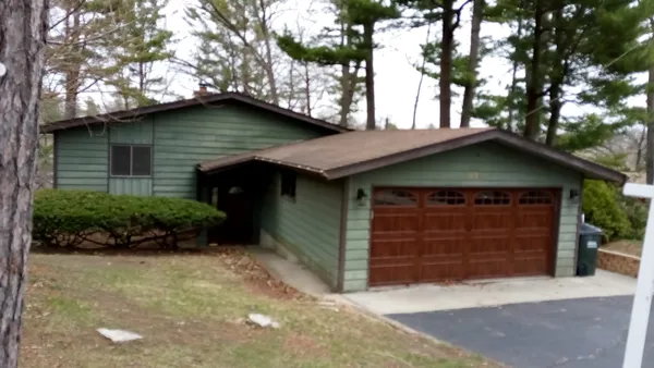 $499,000 | 234 Indian Trail, Lake In The Hills, IL 60156