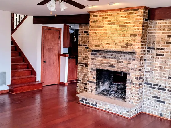 $499,000 | 234 Indian Trail, Lake In The Hills, IL 60156
