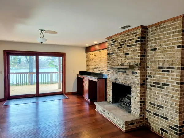 $499,000 | 234 Indian Trail, Lake In The Hills, IL 60156