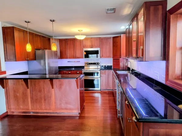 $499,000 | 234 Indian Trail, Lake In The Hills, IL 60156