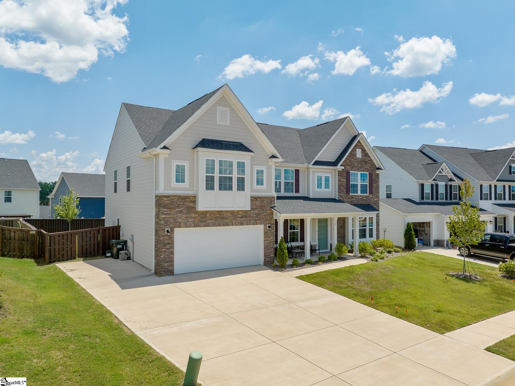 10 Blackfoot Road Greenville, SC 29607 - Photo 2 of 34 Gallery Image 2