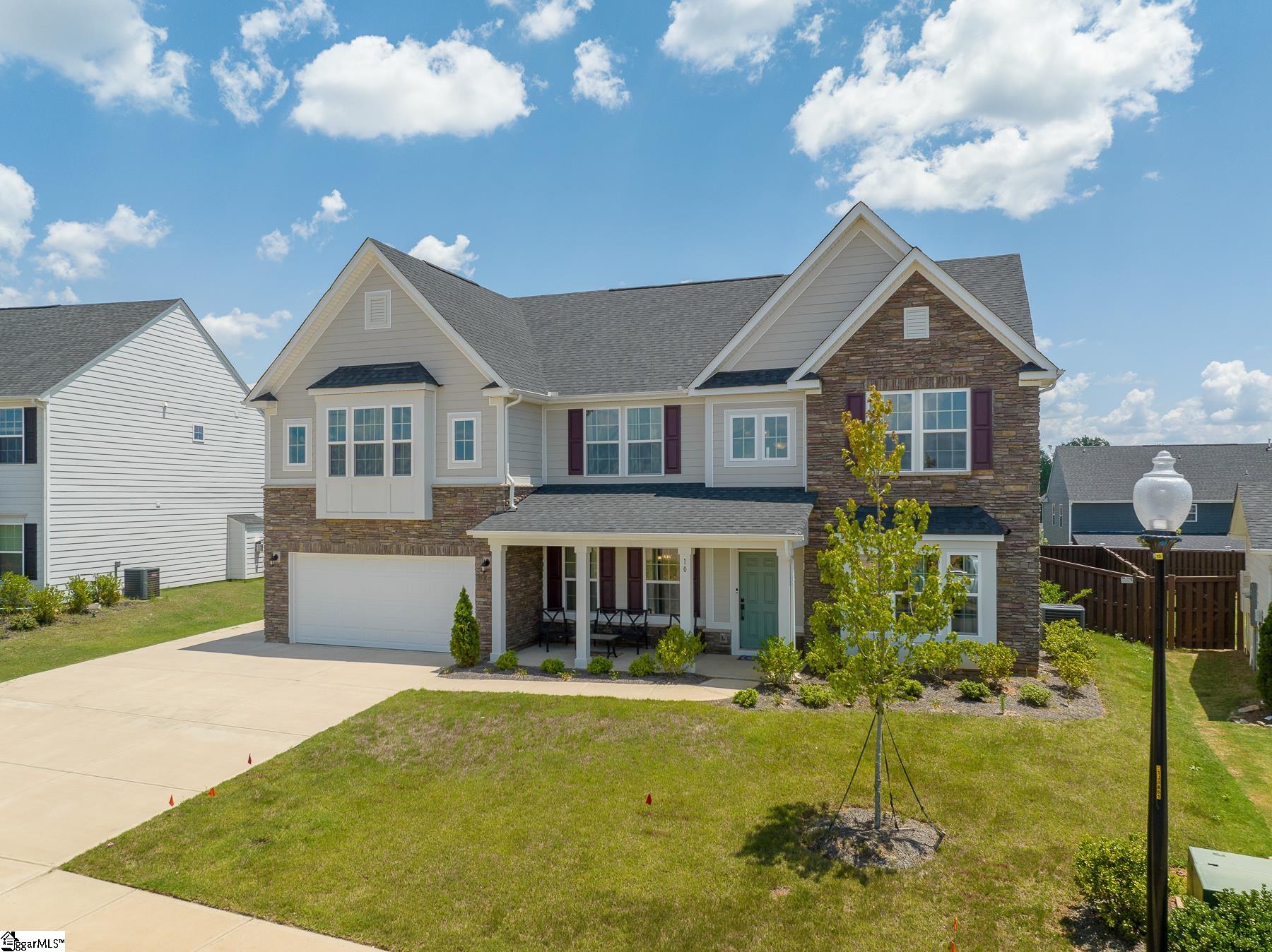 10 Blackfoot Road Greenville, SC 29607 - Photo 3 of 34 Gallery Image 3