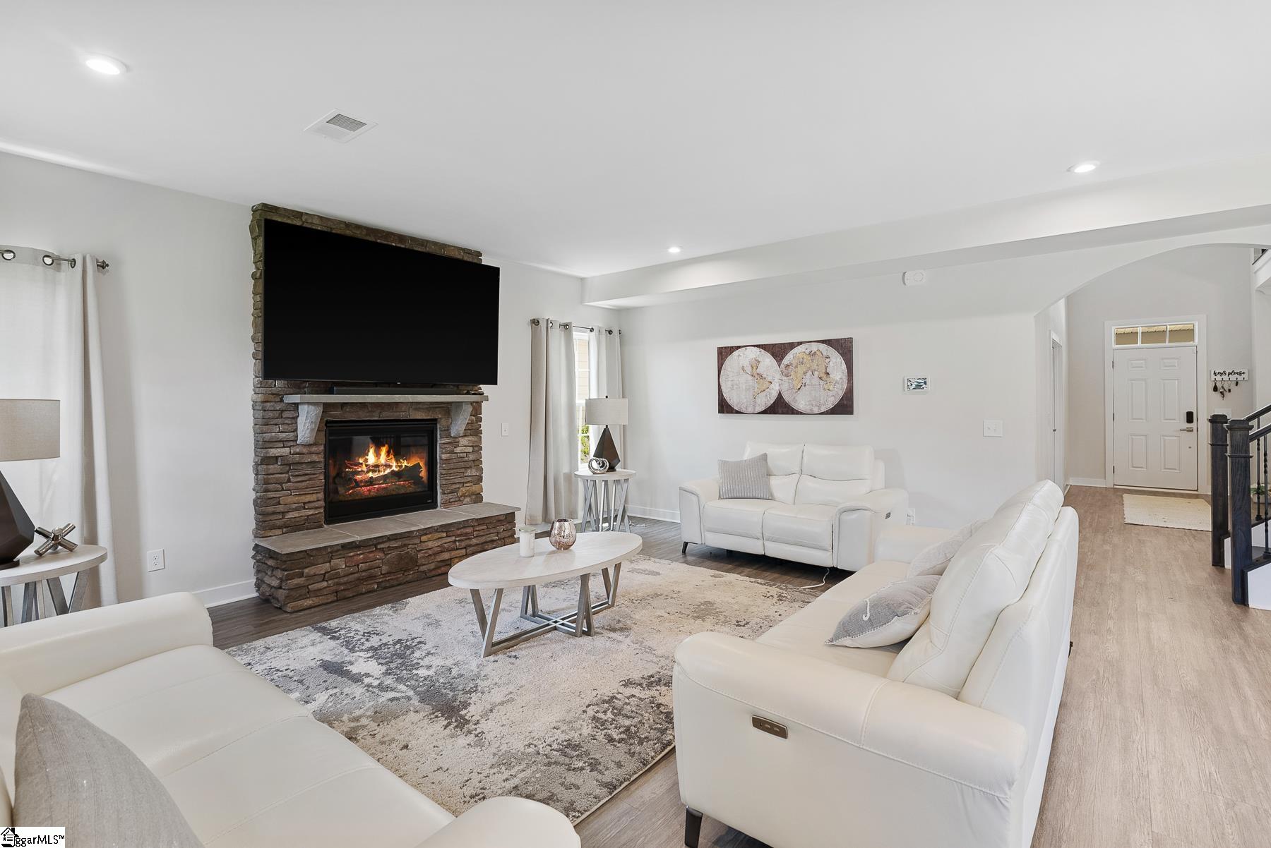 10 Blackfoot Road Greenville, SC 29607 - Photo 8 of 34 Gallery Image 8