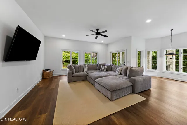 $1,875,000 | 1906 Heron Cove Drive, Knoxville, TN 37922