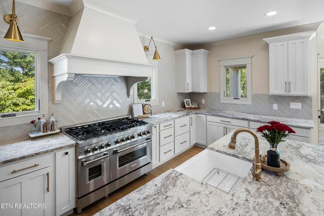 $1,875,000 | 1906 Heron Cove Drive, Knoxville, TN 37922