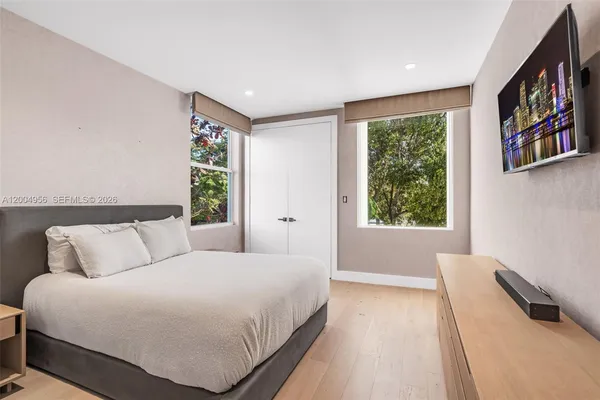 $28,900 | 285 West Mashta Drive, Key Biscayne, FL 33149