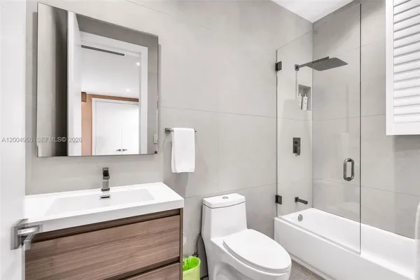 $28,900 | 285 West Mashta Drive, Key Biscayne, FL 33149