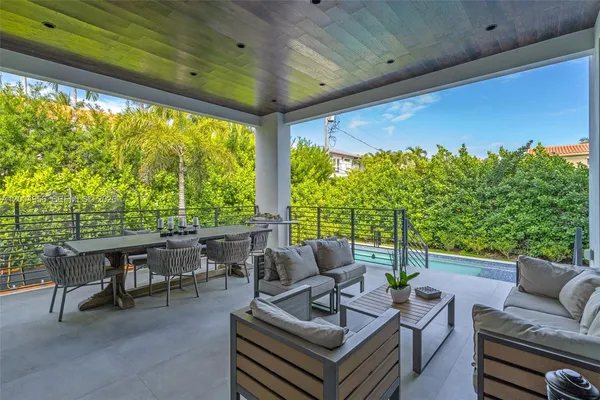 $28,900 | 285 West Mashta Drive, Key Biscayne, FL 33149