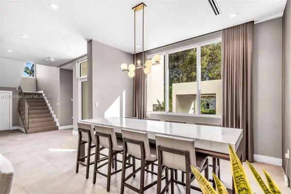 $28,900 | 285 West Mashta Drive, Key Biscayne, FL 33149