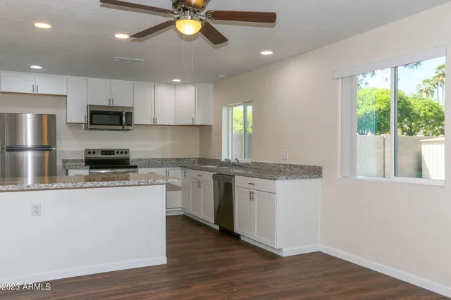 $2,695 | 6226 South Hazelton Lane, Tempe, AZ 85283