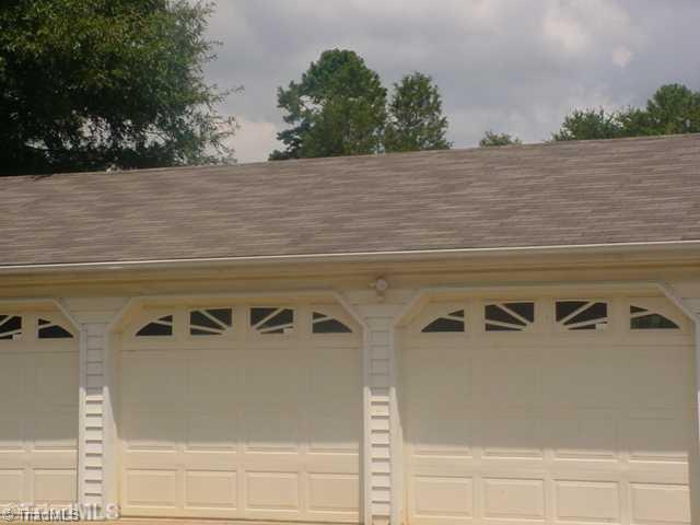 1027 Linger Road Winston-Salem, NC 27127 - Photo 2 of 5 Parking Lot/Garage.