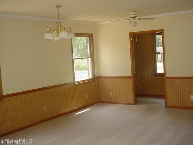 1027 Linger Road Winston-Salem, NC 27127 - Photo 4 of 5 Interior Space/Layout.