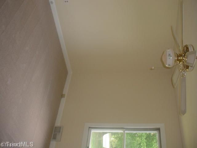 1027 Linger Road Winston-Salem, NC 27127 - Photo 5 of 5 Interior Space/Layout.