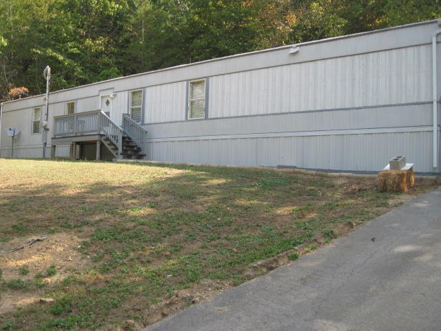 7716 Harper Road Hixson, TN 37343 - Photo 2 of 18 harper 026