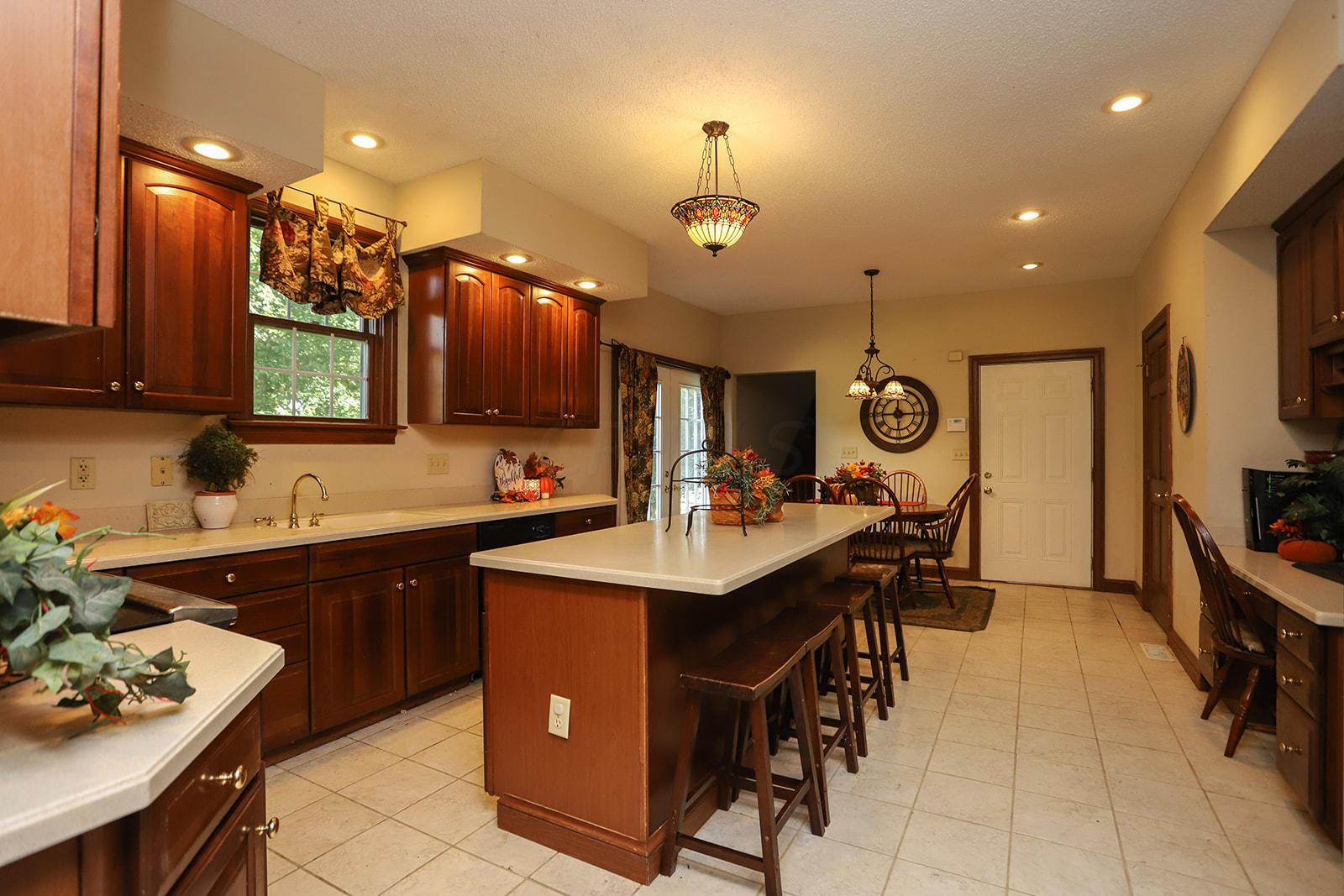 7300 Bunker Hill Road Southwest Amanda, OH 43102 - Photo 16 of 81 Gallery Image 16