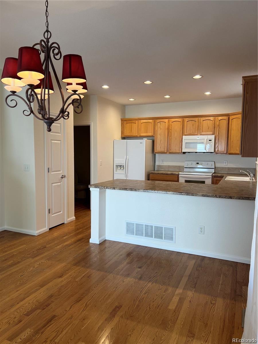 10839 Towerbridge Road Highlands Ranch, CO 80130 - Photo 3 of 10
