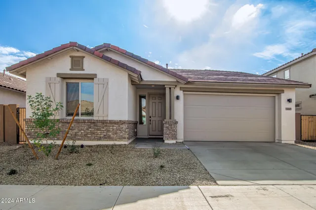 $2,600 | 14445 West Faye Way, Surprise, AZ 85387