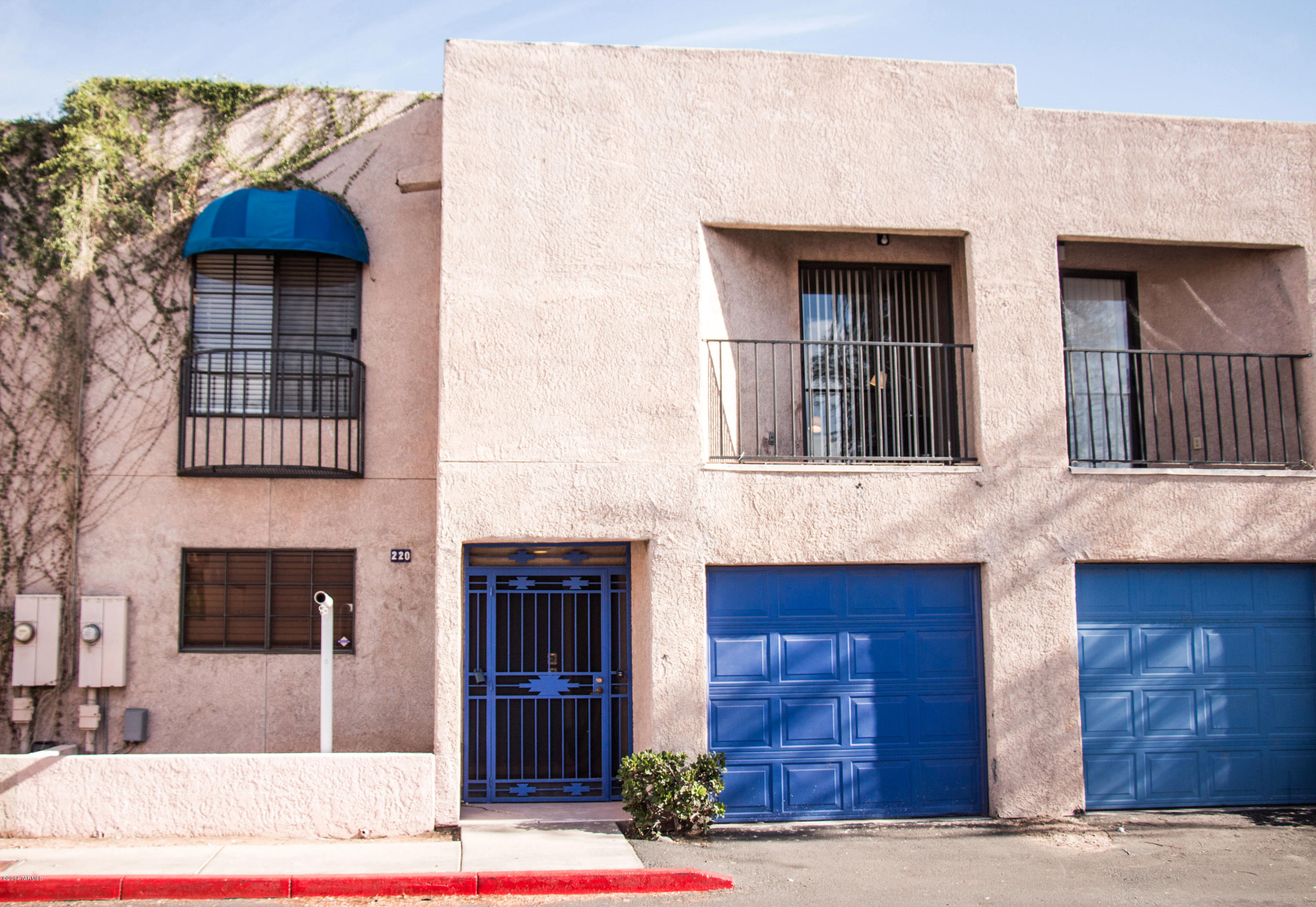 220 East Pastime Road Tucson, AZ 85705 - Photo 1 of 34
