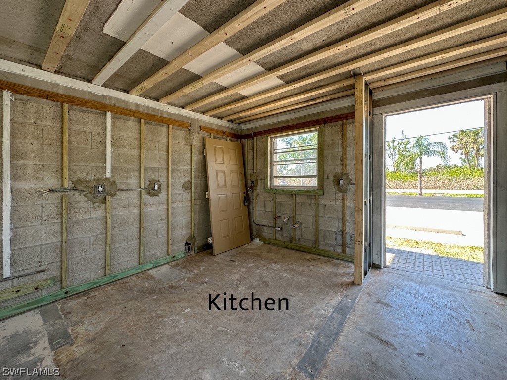 16007 Davis Road, Unit 215 Fort Myers, FL 33908 - Photo 14 of 35 Gallery Image 14