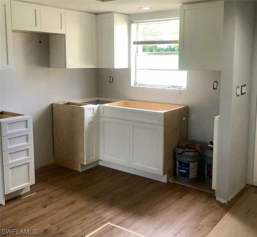16007 Davis Road, Unit 215 Fort Myers, FL 33908 - Photo 15 of 35 Gallery Image 15