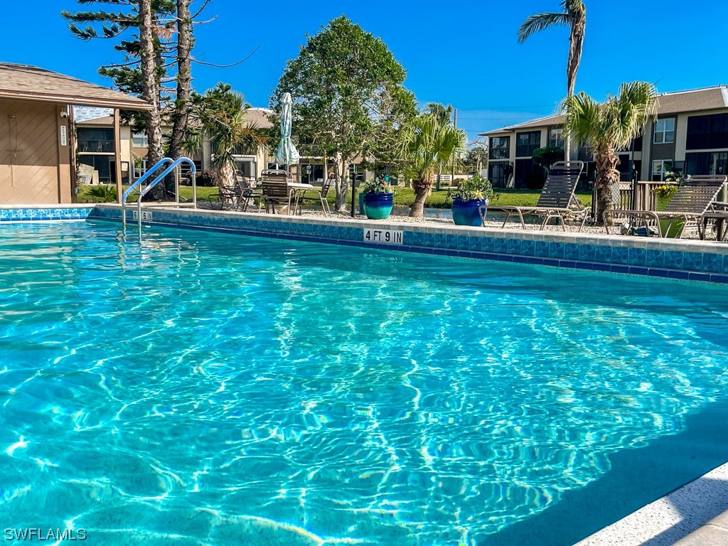 16007 Davis Road, Unit 215 Fort Myers, FL 33908 - Photo 5 of 35 Gallery Image 5