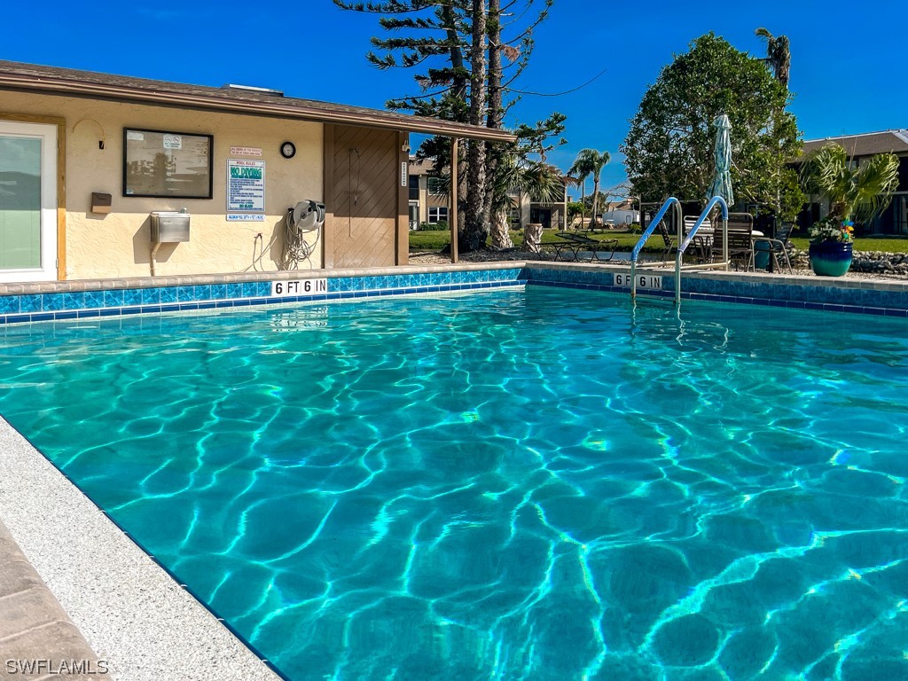 16007 Davis Road, Unit 215 Fort Myers, FL 33908 - Photo 6 of 35 Gallery Image 6