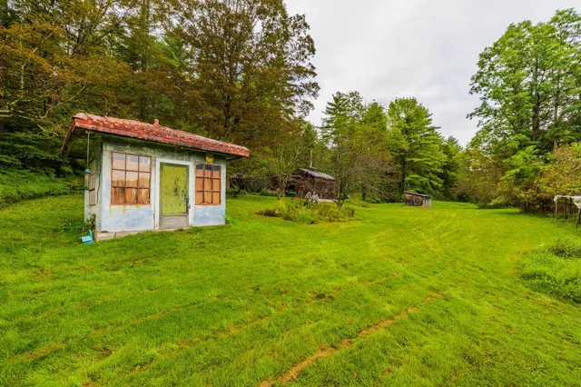 $1,750,000 | 215-221 Highway 30, Dorset, VT 05251