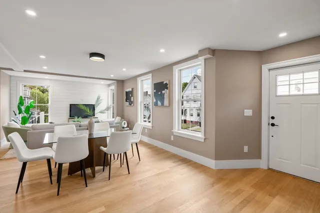 $1,199,000 | 71 Whites Avenue, Unit 71, Watertown, MA 02472