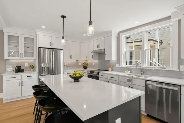 $1,199,000 | 71 Whites Avenue, Unit 71, Watertown, MA 02472