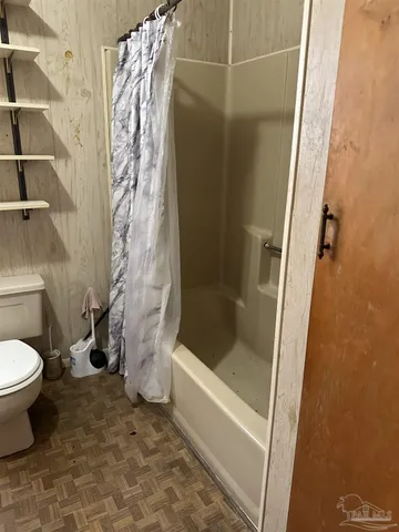 $245,000 | 2440 West De Soto Street, Pensacola, FL 32505