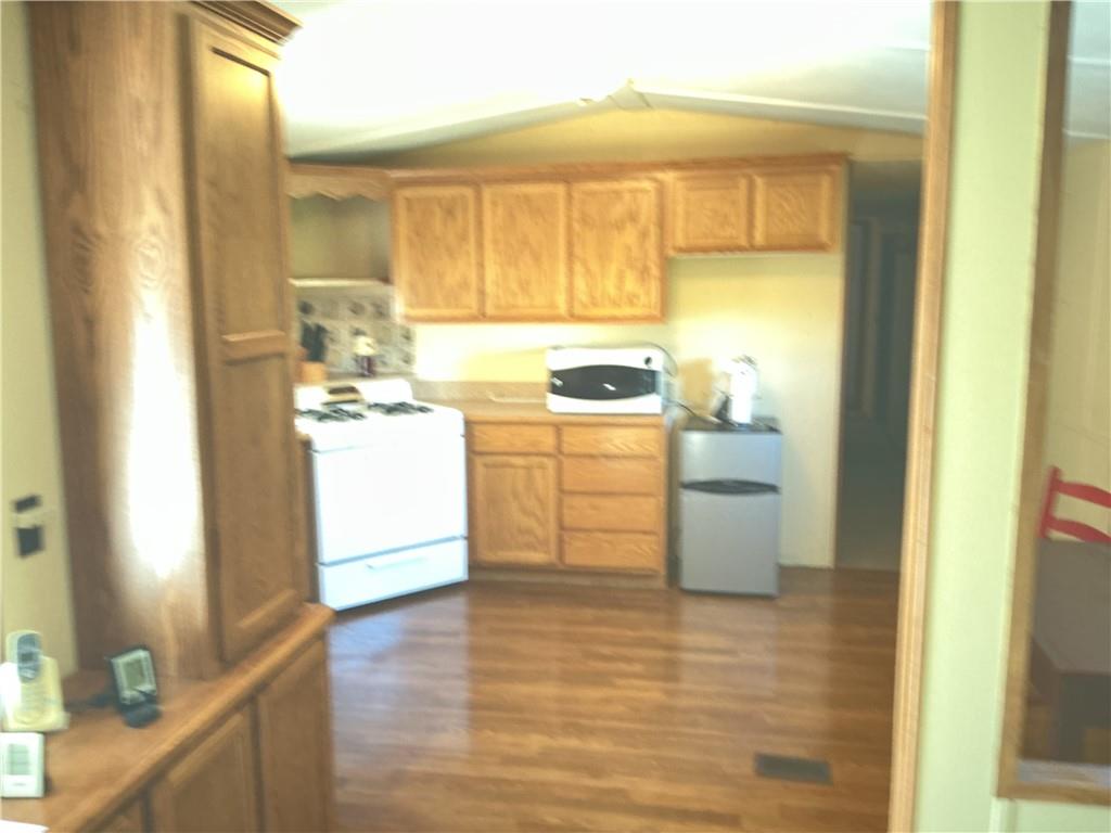 2125 Riley Road Ottawa, KS 66067 - Photo 3 of 27 Gallery Image 3