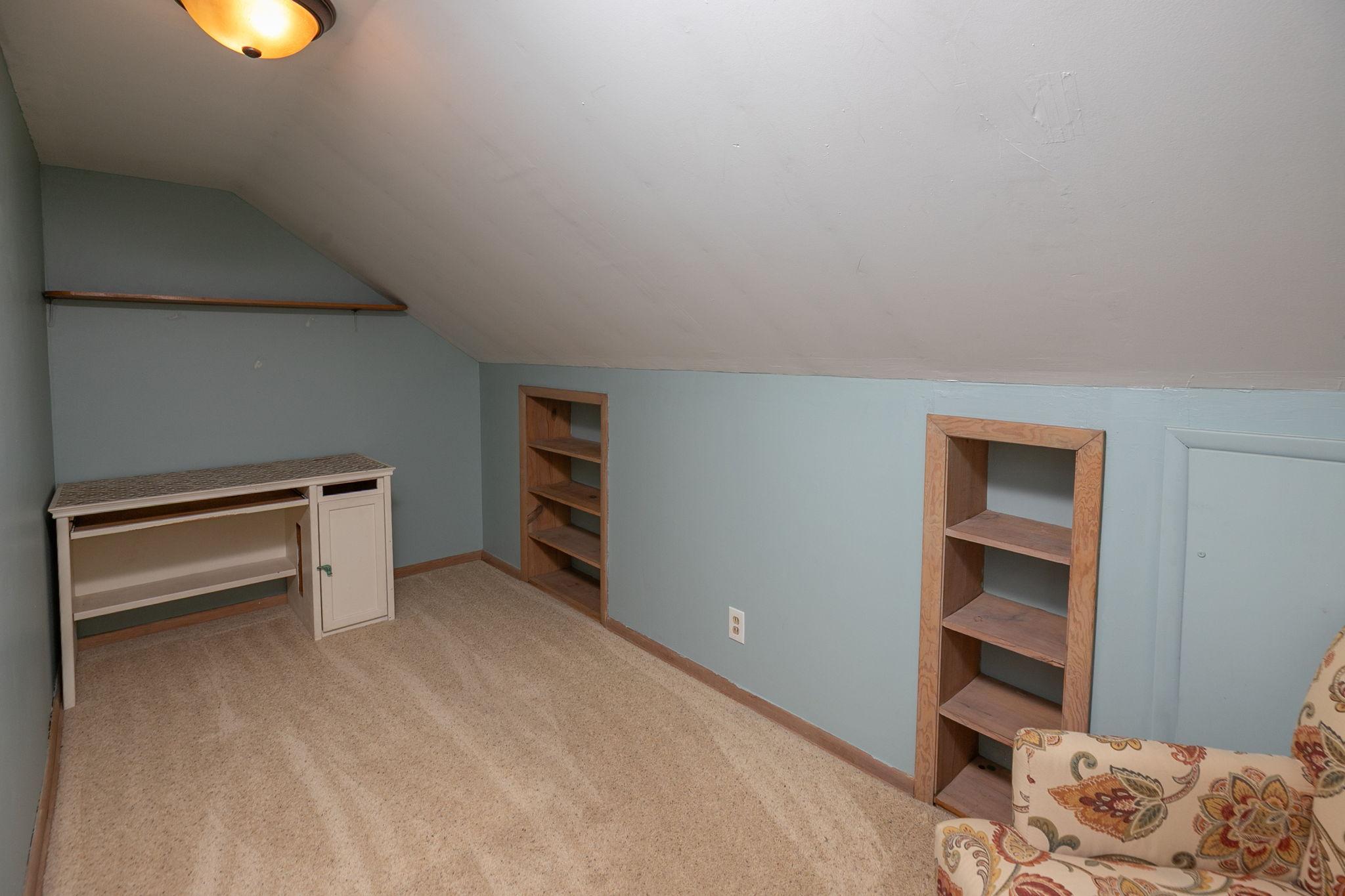 805 12th Avenue Northeast Rochester, MN 55906 - Photo 10 of 36