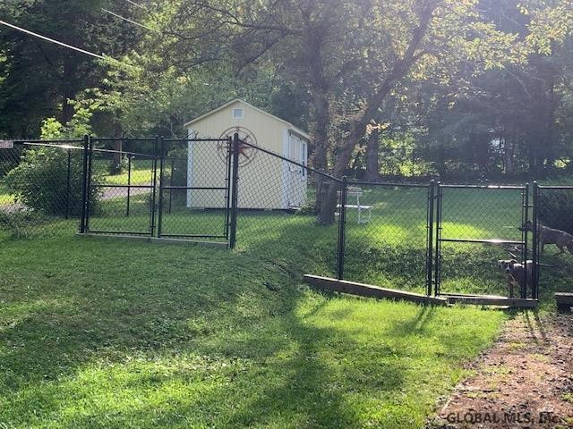305 Old Quarry Road Bethlehem, NY 12067 - Photo 33 of 39 Photo 33