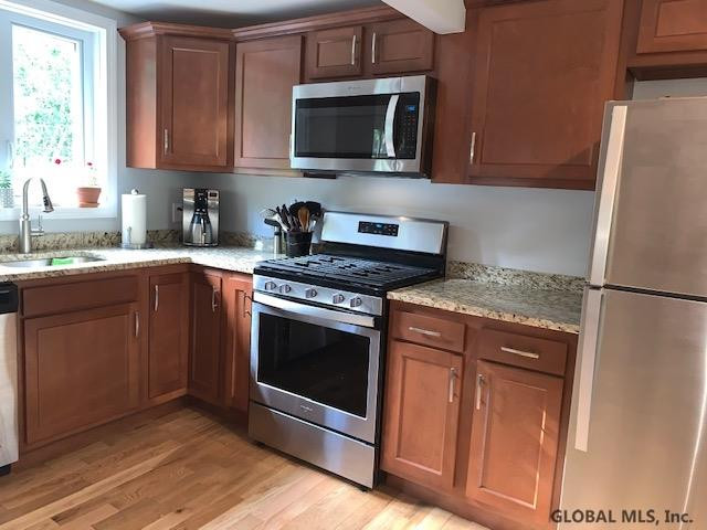 305 Old Quarry Road Bethlehem, NY 12067 - Photo 4 of 39 Photo 4
