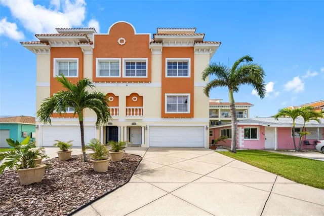 $874,900 | 146 175th Terrace Drive East, Redington Shores, FL 33708