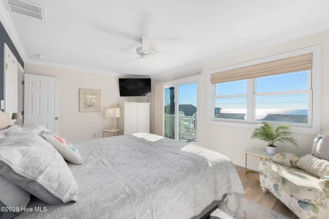 $2,400,000 | 1606 Ocean Drive, Emerald Isle, NC 28594